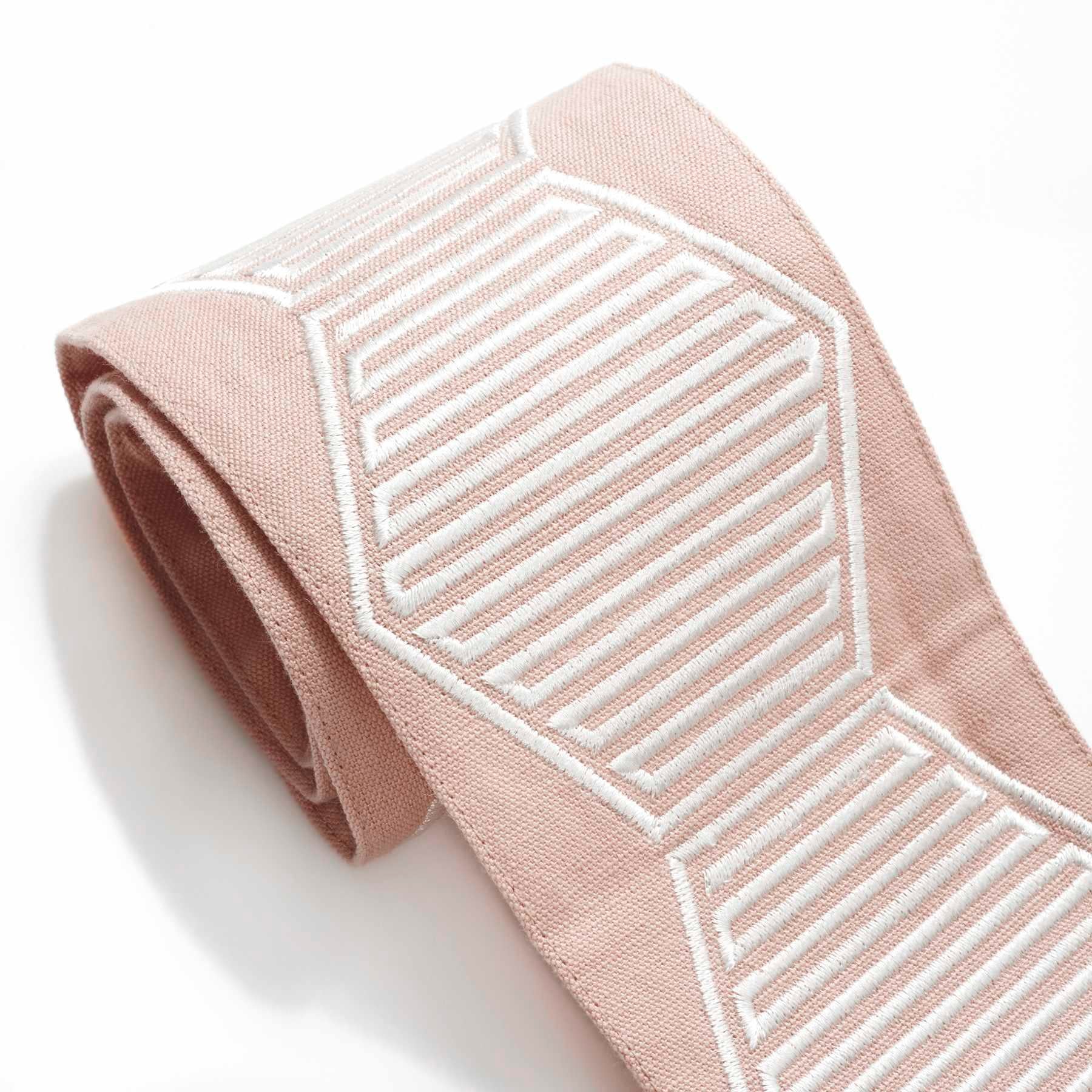 Trim by the yard Wonderland - 16099 Tape Blush