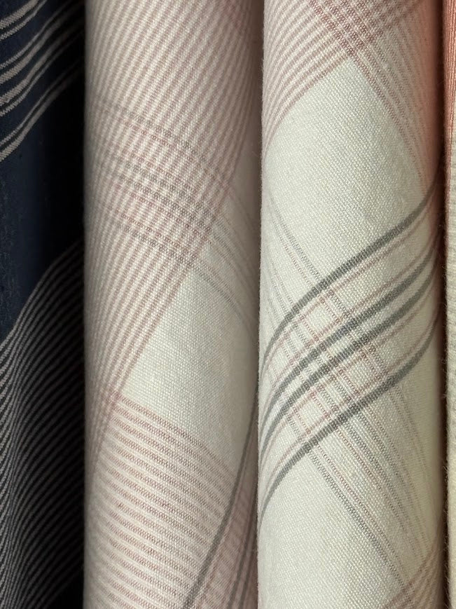 Fabric by the yard - Provence 60565 Rose