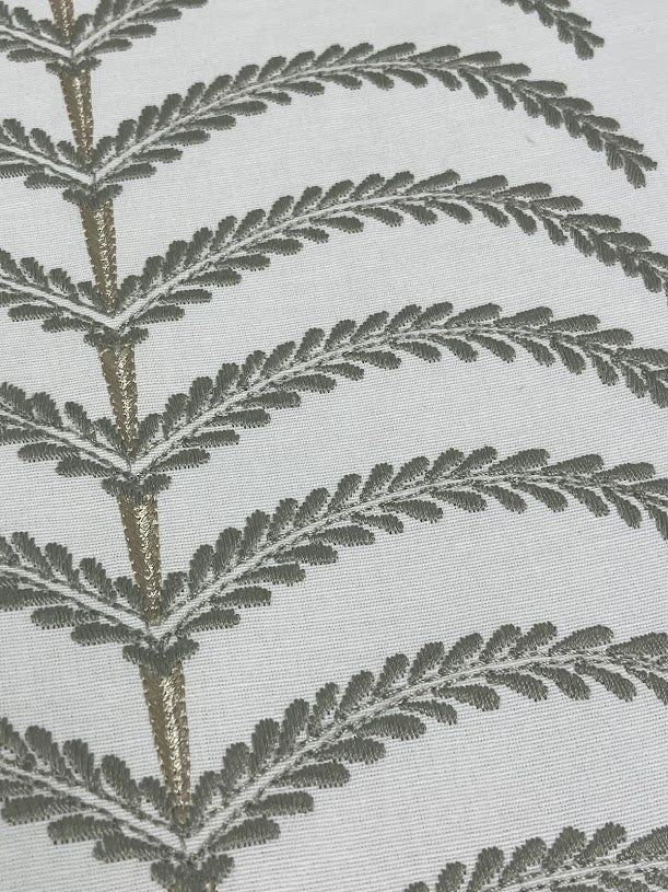 Fabric by the yard - Blossom & Lace 90285 Dusty Miller