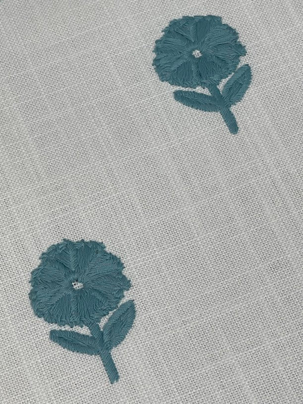Fabric by the yard - Blossom & Lace 91947 Hydrangea