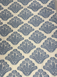 Fabric by the yard - Blossom & Lace 92193 Lily of the Nile