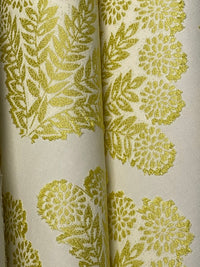 Fabric by the yard - Blossom & Lace 92193 Daisy