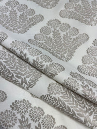 Fabric by the yard - Blossom & Lace 92193 Dusty Miller