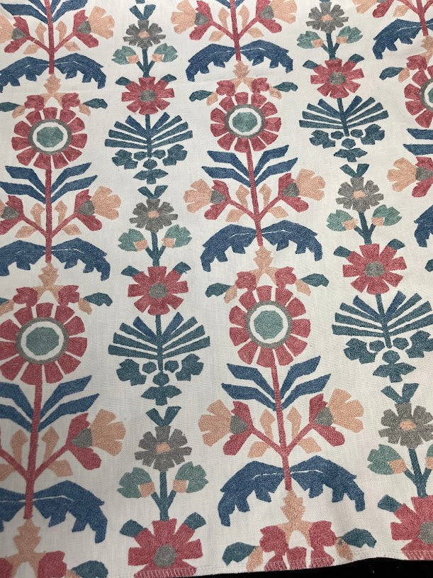 Fabric by the yard - Blossom & Lace 92246 Dahlia