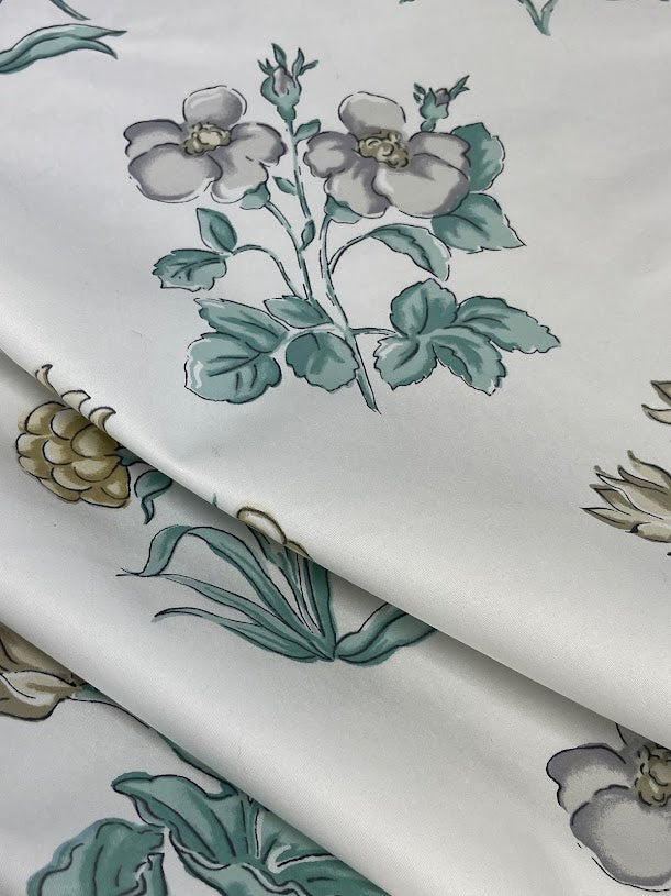 Fabric by the yard - Blossom & Lace 94002 Water Lily